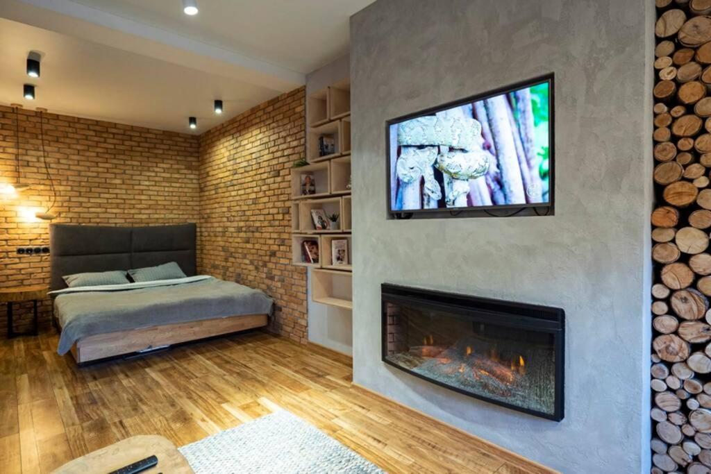 Loft Studio Near Smart Plaza Polytech, Center Kiev Ngoại thất bức ảnh