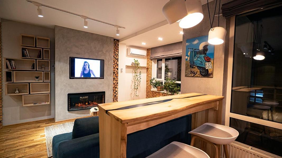 Loft Studio Near Smart Plaza Polytech, Center Kiev Ngoại thất bức ảnh